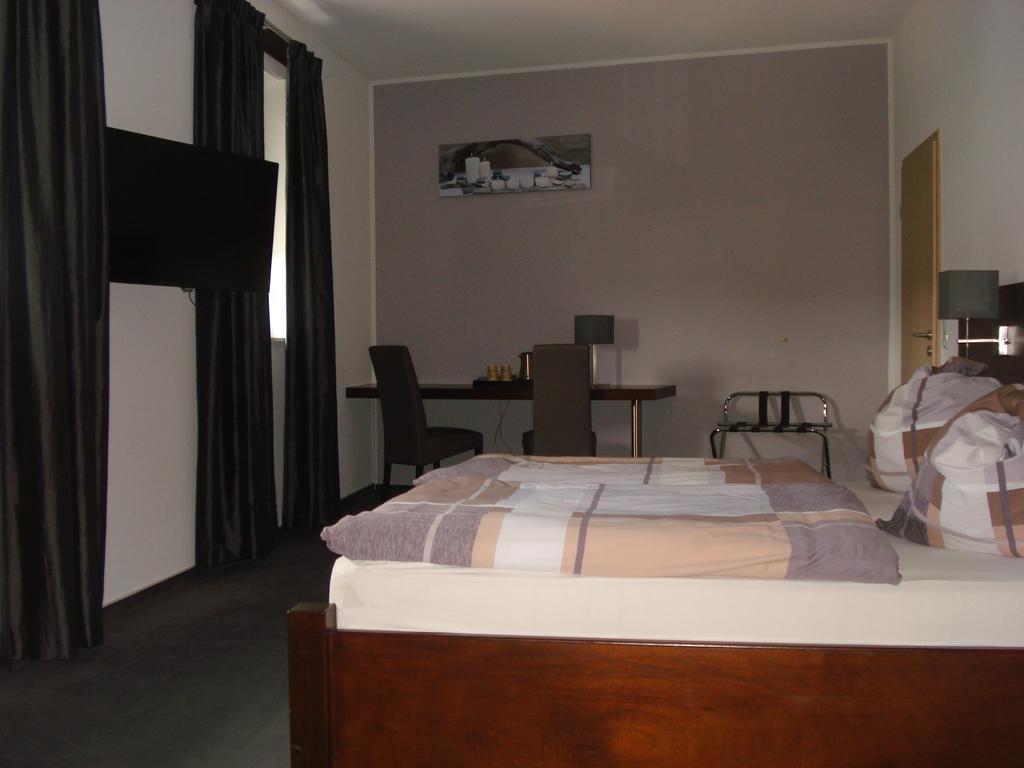 Hotel Restaurant Fritz Gronau  Extérieur photo